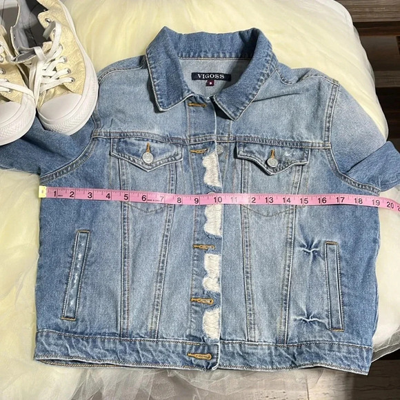 Vigoss jean jacket size small distressed ￼ - Picture 8 of 9